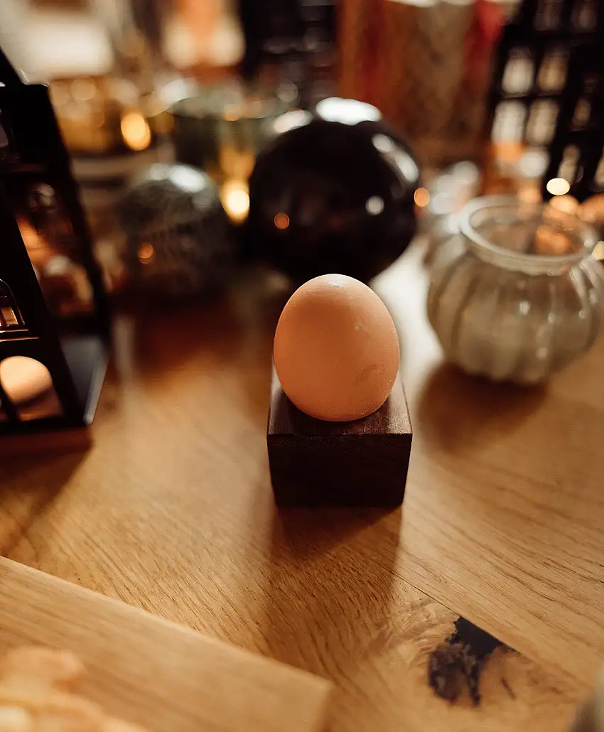 Eierbecher Holz Nussbaum KACHELIN